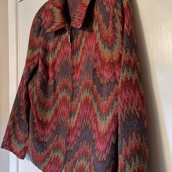 Zip front blazer/jacket of muted fall colors. Unlined. Side pockets. Size L - Picture 4 of 6